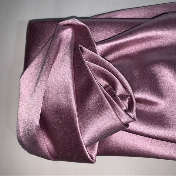 NWOT auth VALENTINO GARAVANI silk zip top CLUTCH rare orchid color BOX/DUST BAG - Picture 7 of 12
